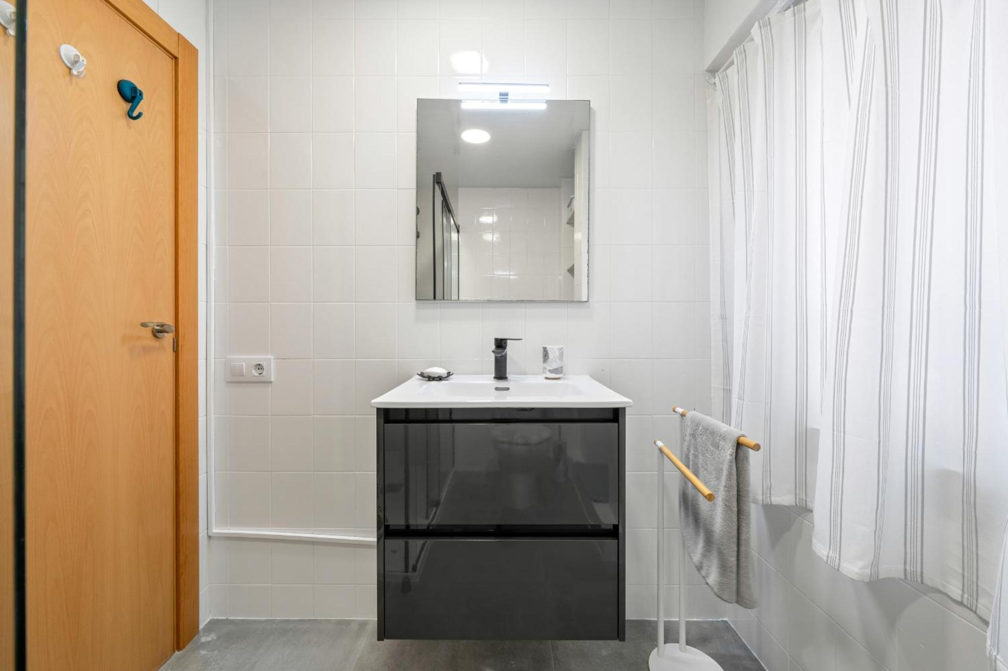 Hauzify I Apartament Van Gogh Salou Exteriör bild